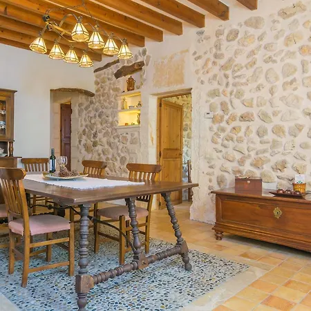 Villa La Bisbal